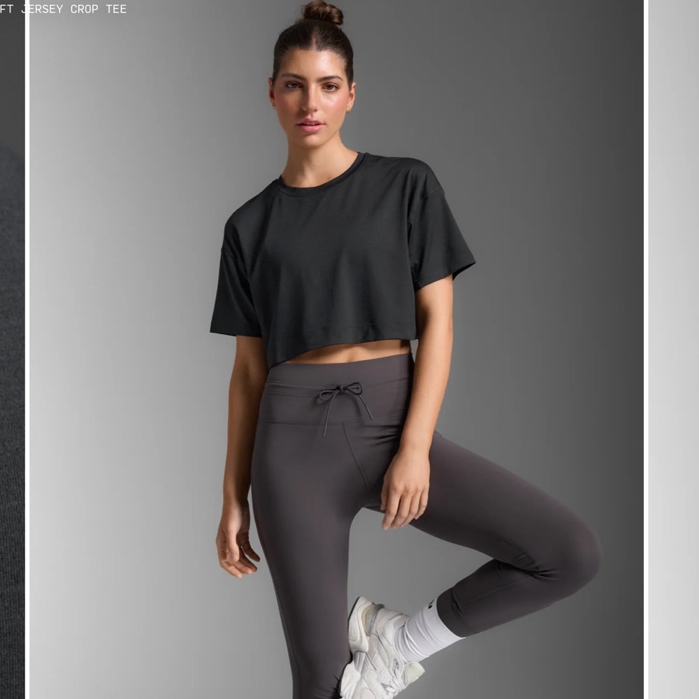 2XU - FORM SOFT JERSEY CROP TEE